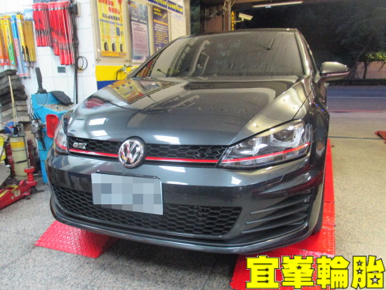 Volkswagen Golf GTI  自備TPMS極致安裝