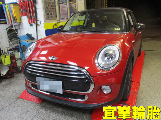 ‎MINI Cooper 輪胎對調 極致胎圈平衡