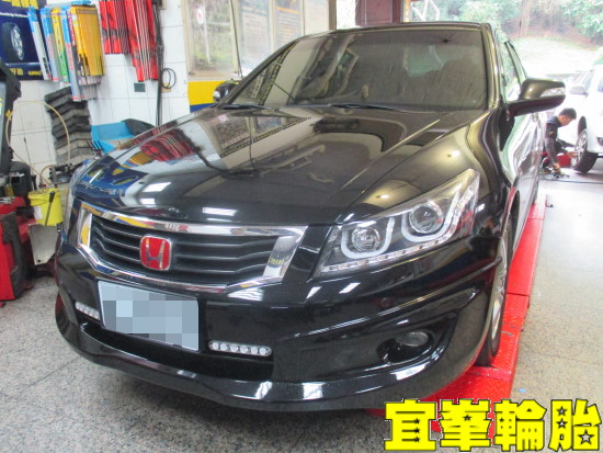 Honda Accord 2.0 K13  BOHENG前來令極致安裝 碟盤車銷研磨