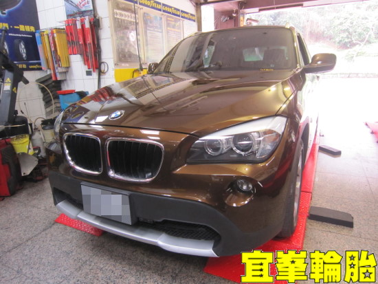 BMW E84 X1  GOODYEAR EfficientGrip Performance 225/50/17 3D四輪定位
