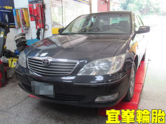 TOYOTA CAMRY Assurance TripleMax 205/65/15 3D四輪定位