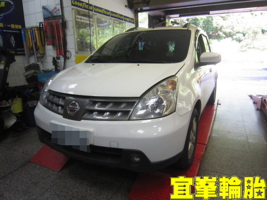 NISSAN LIVINA  SELENIA 5W40 SWD JAKO