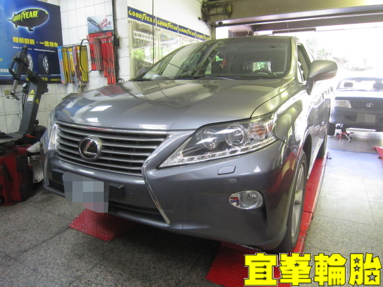 LEXUS RX270 SELENIA 5W40 WURTH車室清淨噴霧 Goodyear EfficientGrip SUV 235/55/18 胎圈最佳化平衡 3D四輪定位