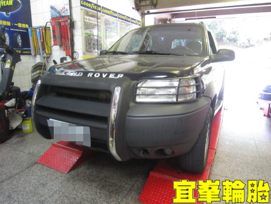 Land Rover Freelander ORO W410 TPMS 極致安裝 Goodyear EfficientGrip SUV 225/65/17 3D四輪定位