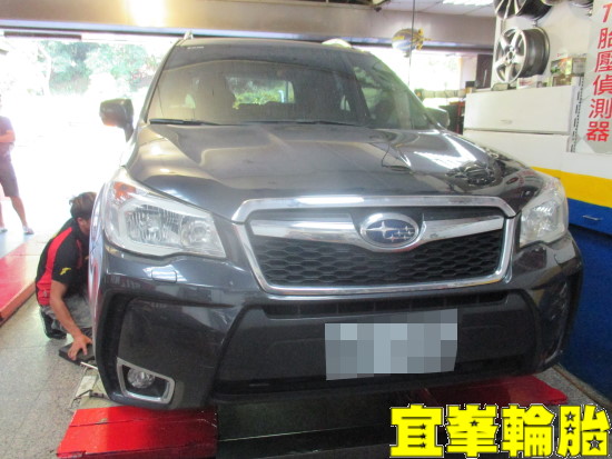 Subaru Forester BOHENG陶瓷競技前來令極致安裝 BOHENG劃線碟盤跟換