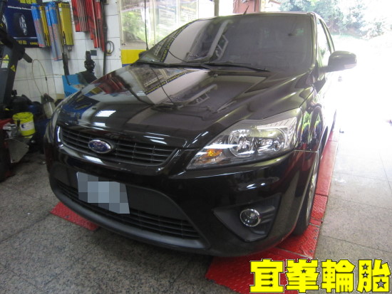 FORD FOCUS 高速煞車抖動 碟盤車銷研磨 TUTELA TOP 4 煞車油脈衝式更換