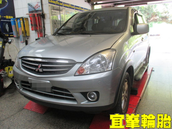 MITSUBISHI ZINGER Goodyear Assurance triplemax 225/60/16 3D四輪定位 BOHENG陶瓷競技前來令極致安裝 碟盤車銷研磨