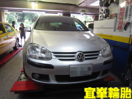 Volkswagen Golf 3D四輪定位