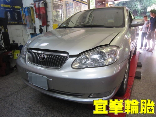 TOYOTA ALTIS  Goodyear Assurance triplemax 205/55/16 胎圈最佳化平衡 3D四輪定位