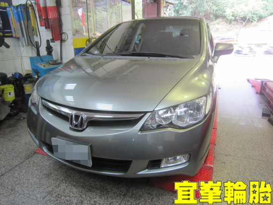 HONDA CIVIC8 喜美八代  SELENIA 5w40 ORO W410 TPMS極致安裝