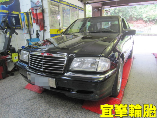 Mercedes-Benz W202 c240 高速抖動 胎圈最佳化平衡