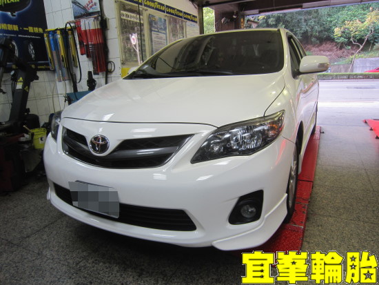 TOYOTA ALTIS Goodyear Assurance triplemax 205/55/16 胎圈最佳化平衡 3D四輪定位