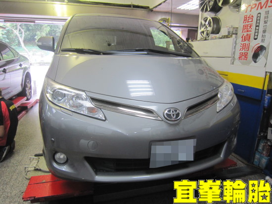 TOYOTA PREVIA 3D四輪定位