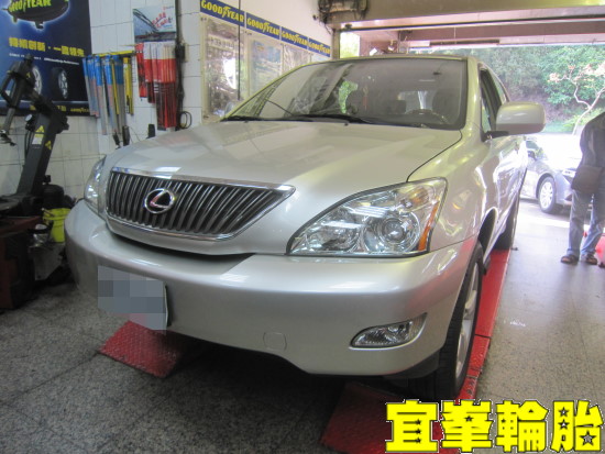 LEXUS RX330 BOHENG陶瓷競技前來令極致安裝 碟盤車銷研磨