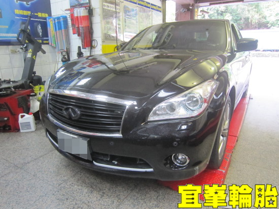 INFINITI M25 Goodyear ASYM-3 F1 Asymmetric-3 245/45/18 3D四輪定位