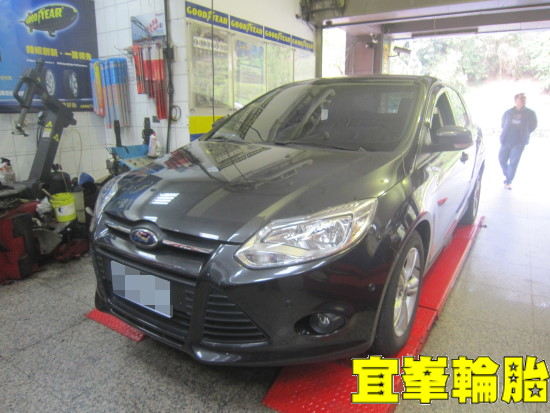 FORD FOCUS SPR金屬氣嘴安裝