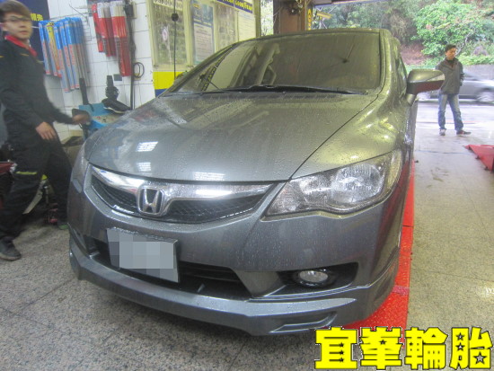 HONDA CIVIC8代 喜美八代 Goodyear Assurance triplemax 205/55/16 3D四輪定位