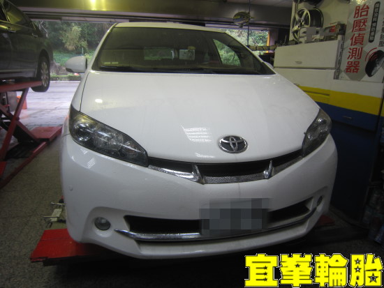 TOYOTA WISH Goodyear Assurance TripleMax 205/55/16 ORO W417 盲塞式TPMS極致安裝 3D四輪定位