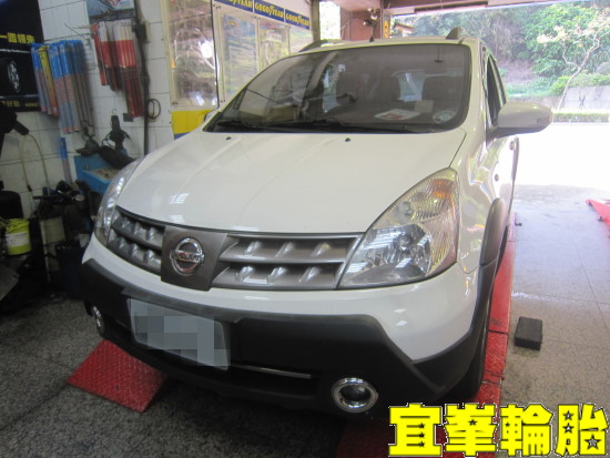 NISSAN LIVINA  SELENIA 0W40