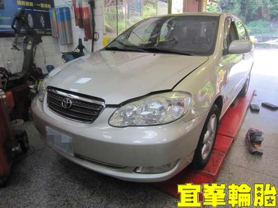 TOYOTA ALTIS  自備機油保養 冷氣系統清洗保養