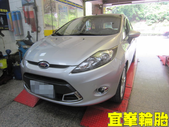 FORD FIESTA Goodyear Assurance TripleMax 195/50/15 ORO W410-A TPMS 極致安裝 3D四輪定位