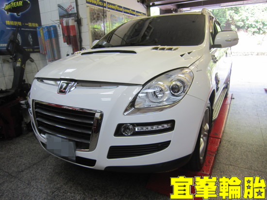 Luxgen 7 SUV 自備變速箱油跟換 Brilliant Rays BR G12+ 100%水箱精