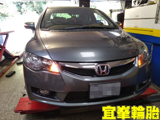 HONDA CIVIC8 喜美八代 Goodyear EfficientGrip Performance 205/55/16  3D四輪定位