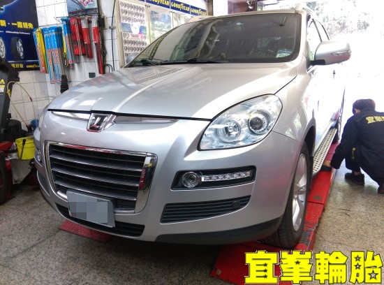 Luxgen 7 SUV BOHENG陶瓷競技前來令極致安裝 碟盤車銷研磨