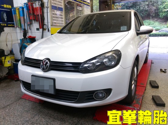 Volkswagen Golf Goodyear EfficientGrip Performance 205/55/16 3D四輪定位 ORO W410-A TPMS極致安裝