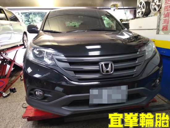 HONDA CR-V SELENIA 5W40 輪胎對調