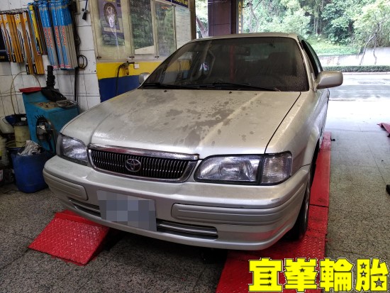 TOYOTA TERCEL SELENIA 10W40 輪胎對調