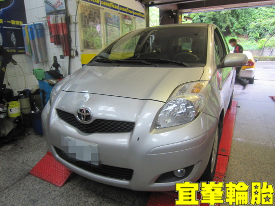 TOYOTA YARIS SELENIA 5W40