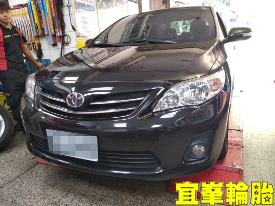 TOYOTA ALTIS 自備TPMS移植安裝 胎圈最佳化平衡  SELENIA 5W40