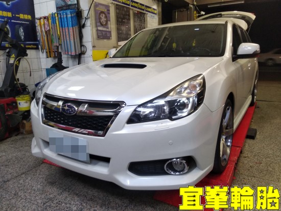 SUBARU LEGACY Goodyear ASYM-3 F1 Asymmetric-5 245/35/19 3D四輪定位