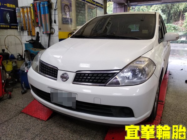 NISSAN TIIDA Goodyear Assurance DuraPlus 2 185/65/15 3D四輪定位