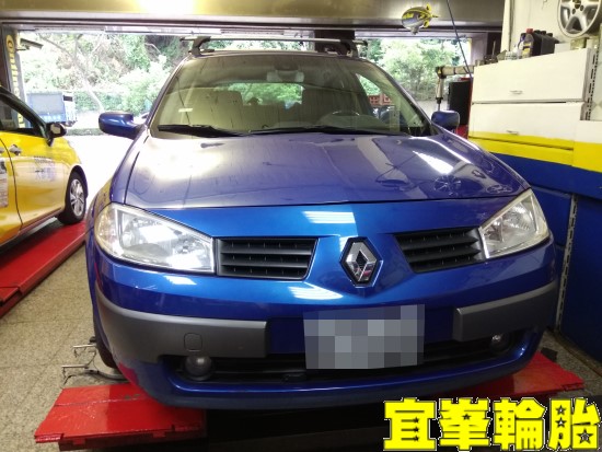 Renault Megane Goodyear Eagle F1 Asymmetric 3 215/45/17