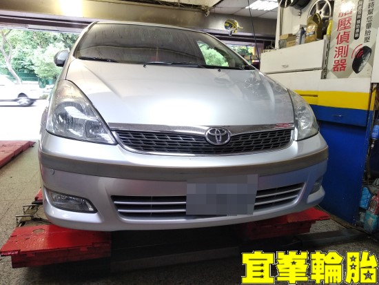 TOYOTA WISH SELENIA 5W40 輪胎對調  火星塞更換