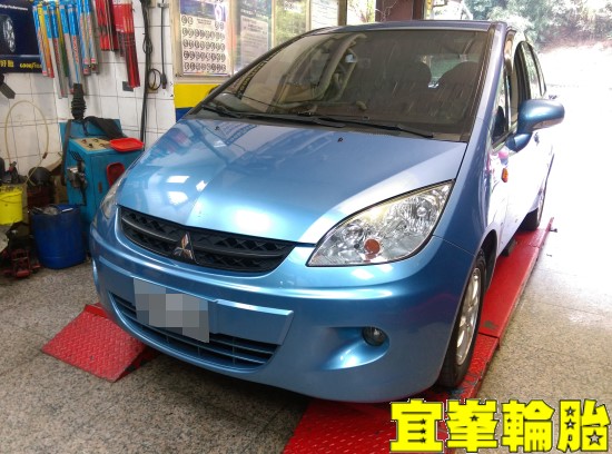 Mitsubishi ColtPlus SELENIA 10W40 3D四輪定位