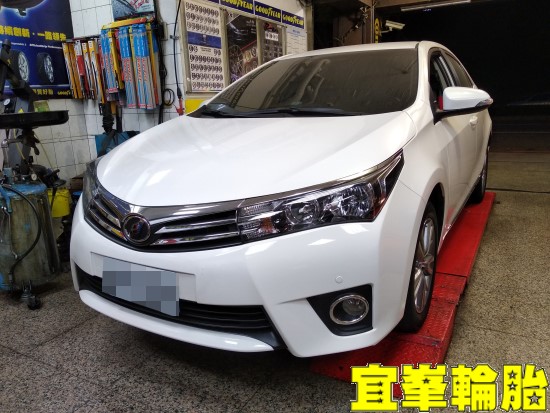 TOYOTA ALTIS SELENIA 0W40  輪胎對調