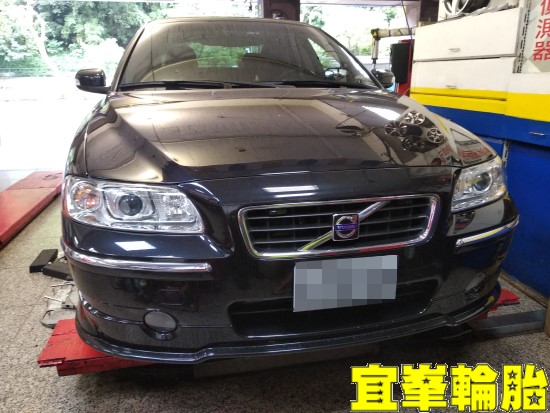 VOLVO S60 3D四輪定位
