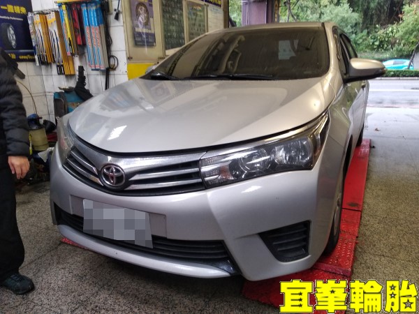 TOYOTA ALTIS SELENIA 5W40 SUNOCO CVT ATF 輪胎對調 鼓風機更換