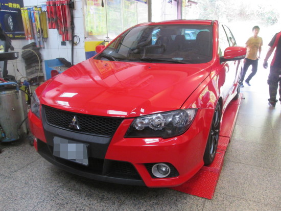 Mitsubishi Lancer Fortis SELENIA ABARTH 5W40 SWD CVTS  瘋狂極致大保養~