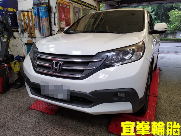 HONDA CR-V SELENIA 5W40 輪胎對調 引擎皮帶惰輪鏽蝕更換 皮帶更換