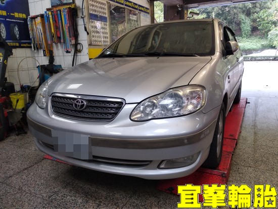 TOYOTA ALTIS SELENIA 5W40 輪胎對調 BOHENG陶瓷競技後來令極致安裝 碟盤車銷研磨