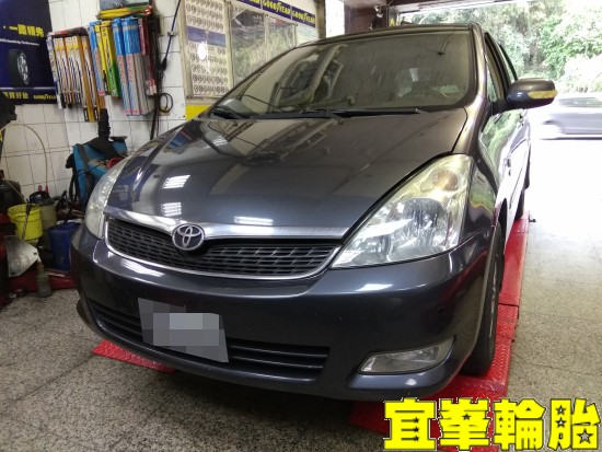 TOYOTA WISH SELENIA 5W40 SWD IV ATF 輪胎對調