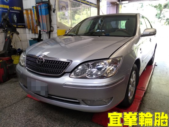 TOYOTA CAMRY SELENIA 5W40 輪胎對調 SWD IV ATF TUTELA TOP 4/S 煞車油脈衝式更換