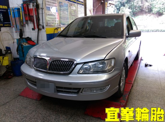 Mitsubishi Lance SELENIA 5W40 輪胎對調