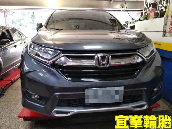 HONDA CR-V Yokohama GEOLANDAR CV G058 235/60/18 3D四輪定位