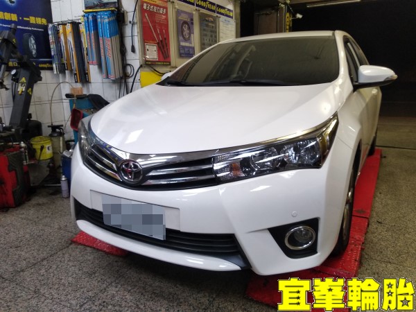 TOYOTA ALTIS SELENIA 5W30 輪胎對調