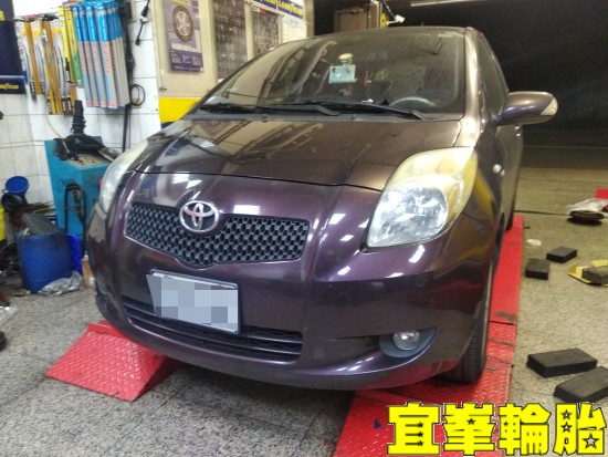 TOYOTA YARIS ABS燈亮 後輪軸承更換